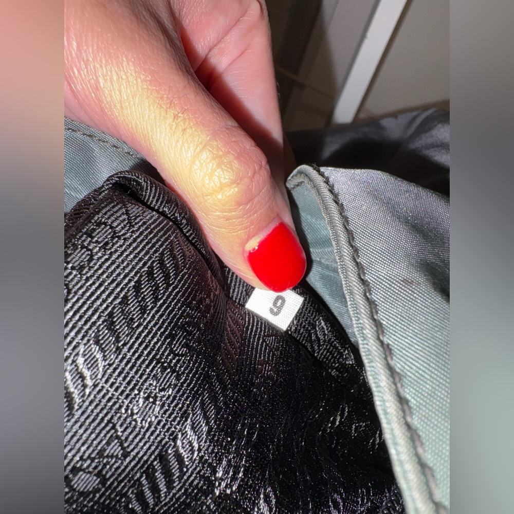 Prada Tessuto asimet nylon vintage shoulder bag - Picture 3 of 11